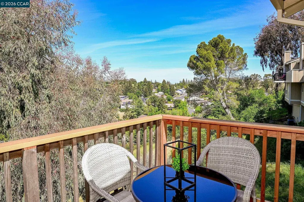 523 Thistle Circle Martinez CA 94553