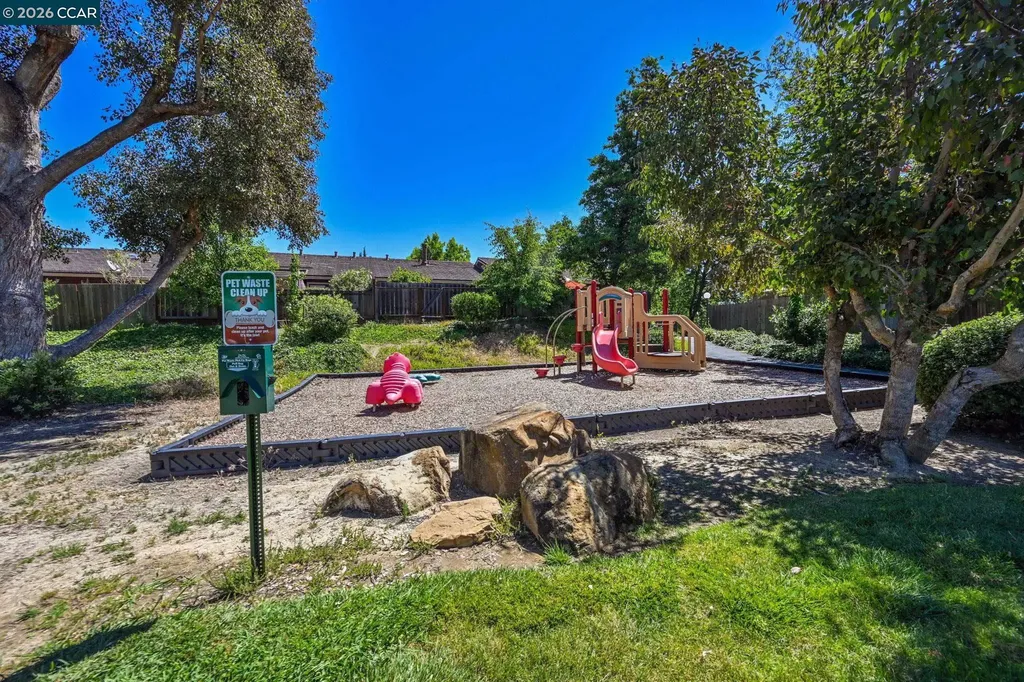 523 Thistle Circle Martinez CA 94553