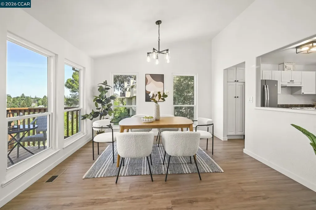 523 Thistle Circle Martinez CA 94553