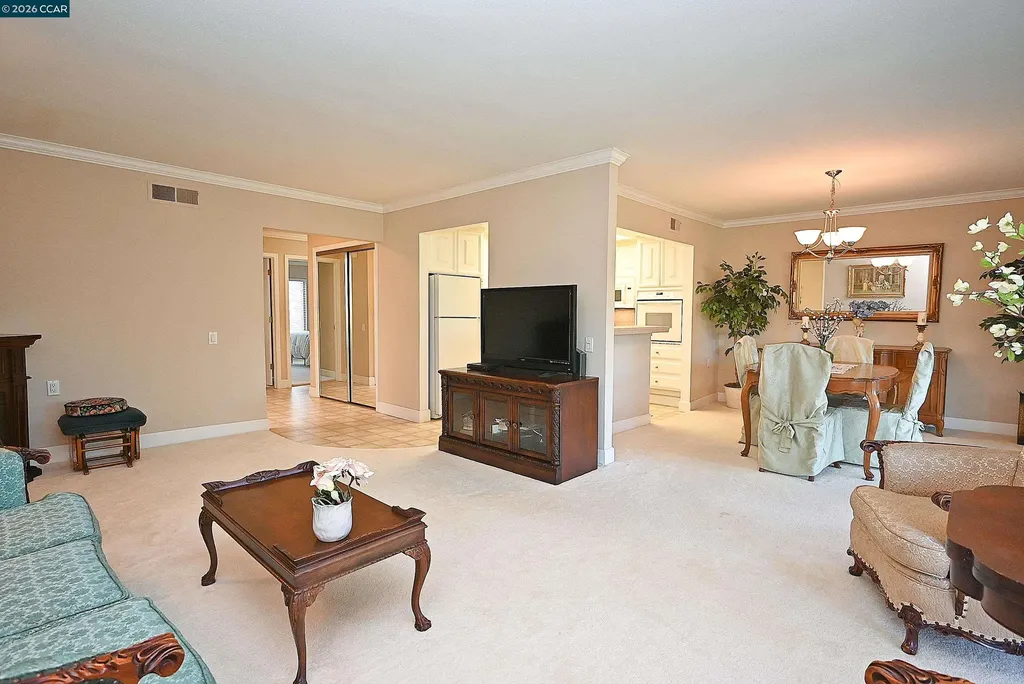 1160 Singingwood Court #5 Walnut Creek CA 94595