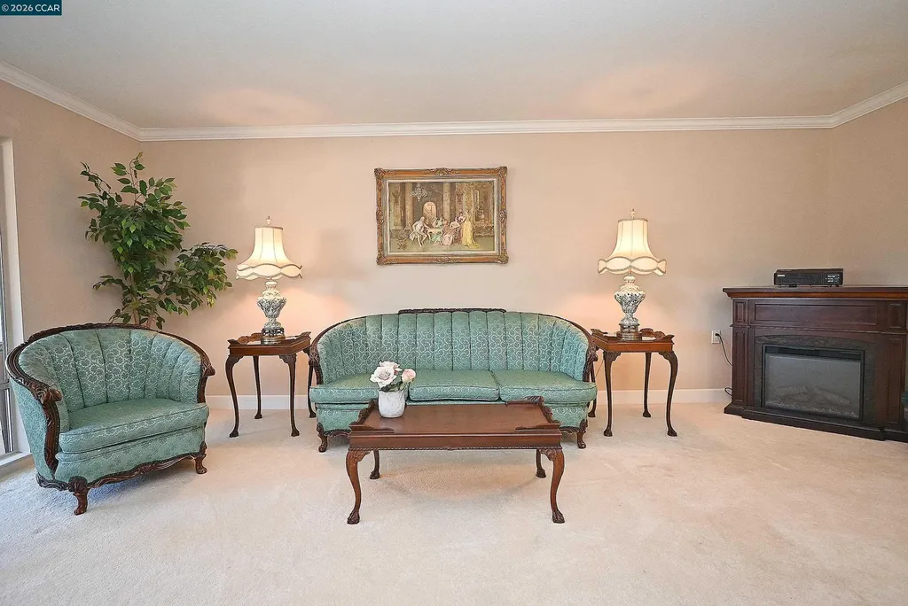 1160 Singingwood Court #5 Walnut Creek CA 94595