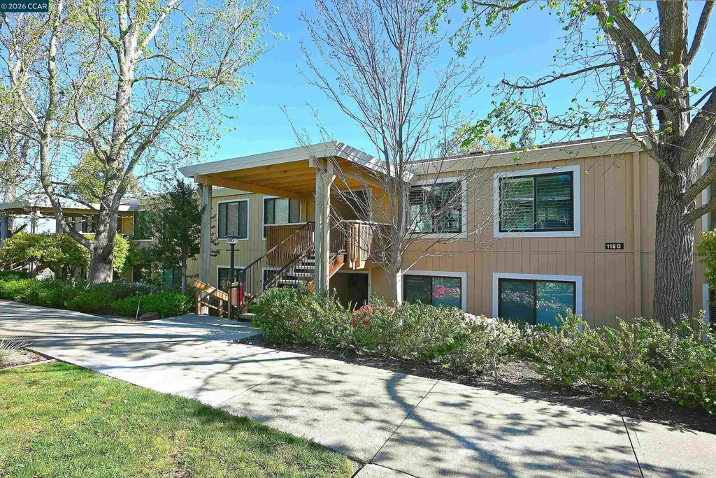 1160 Singingwood Court #5 Walnut Creek CA 94595