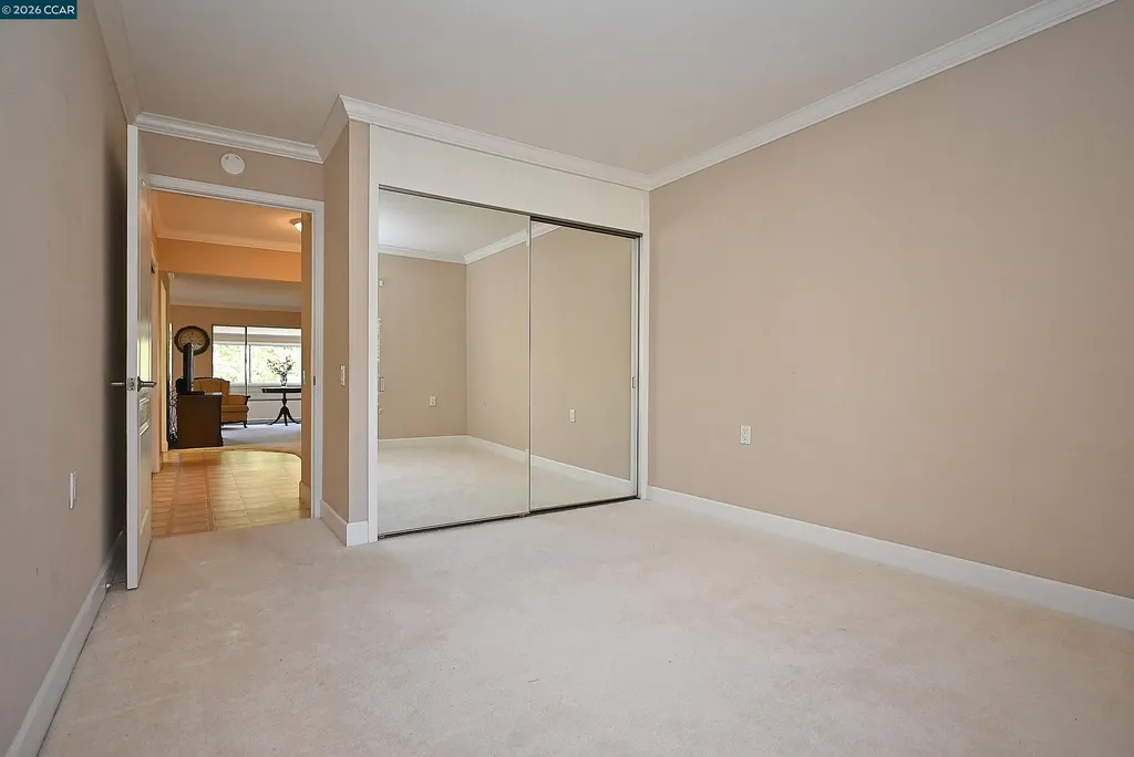 1160 Singingwood Court #5 Walnut Creek CA 94595