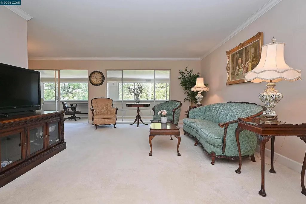 1160 Singingwood Court #5 Walnut Creek CA 94595