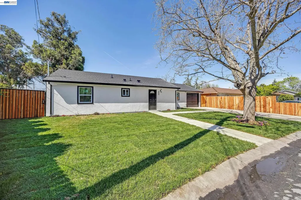 1577 Waltham Road Concord CA 94520