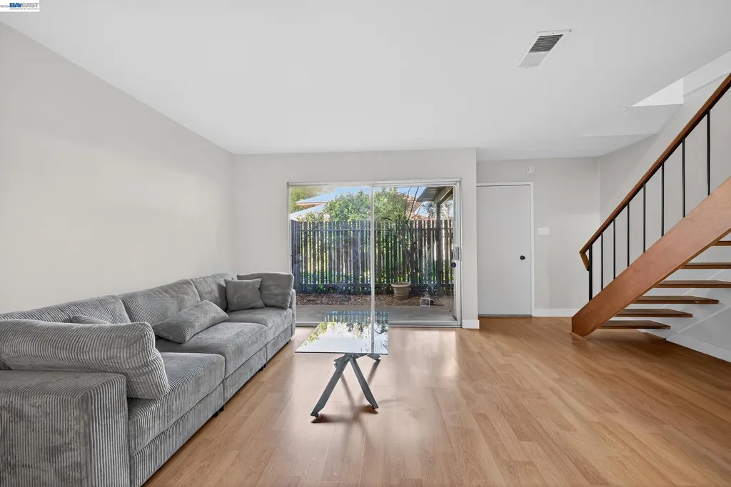 5497 Roundtree Drive Concord CA 94521