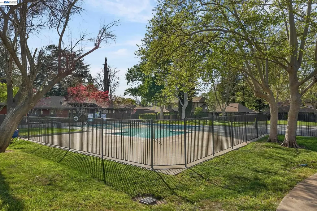 5497 Roundtree Drive Concord CA 94521