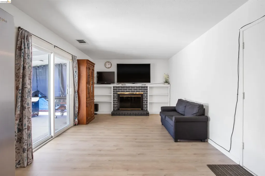 4301 Delta Fair Boulevard Antioch CA 94509