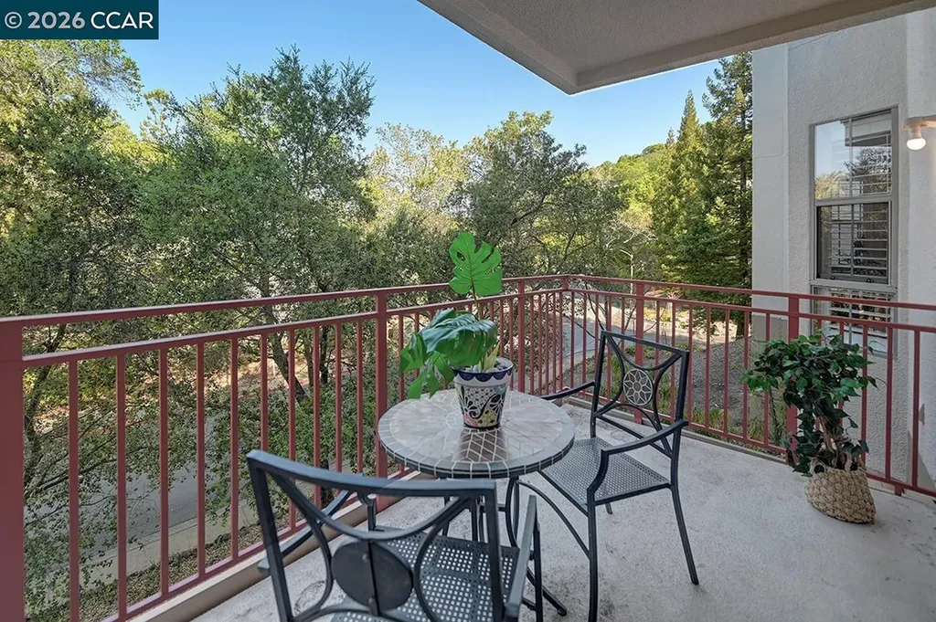 5913 Horsemans Canyon Drive Walnut Creek CA 94595