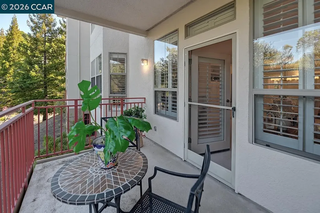 5913 Horsemans Canyon Drive Walnut Creek CA 94595