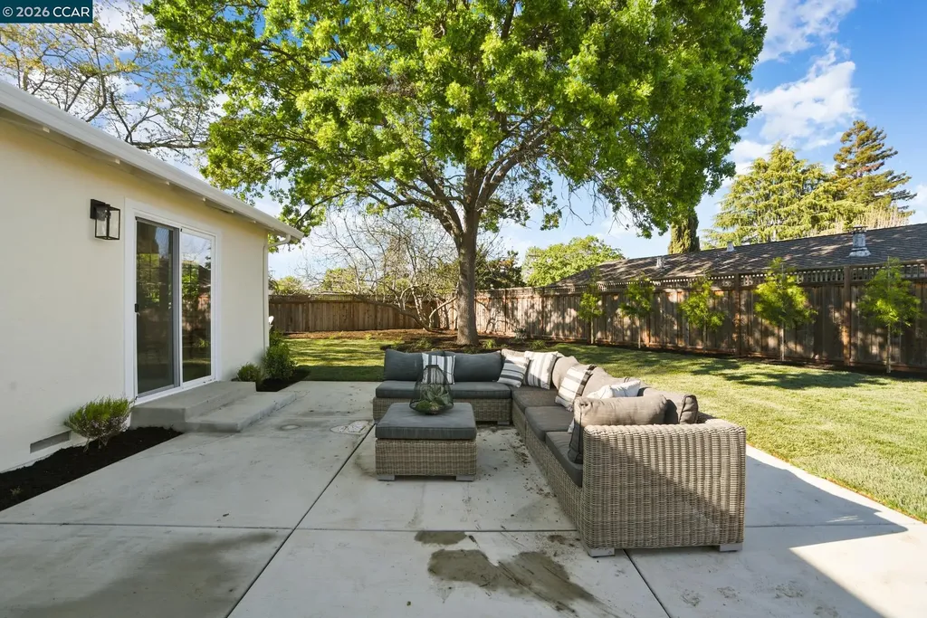 1543 Laverne Court Concord CA 94521