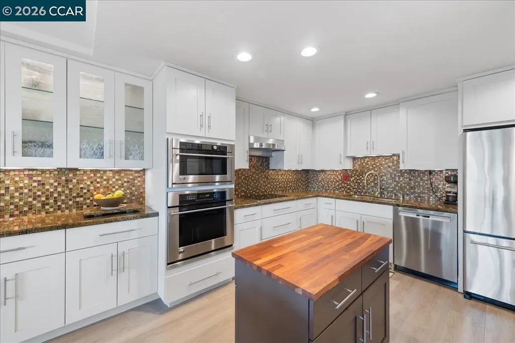 2100 Skycrest Drive Walnut Creek CA 94595