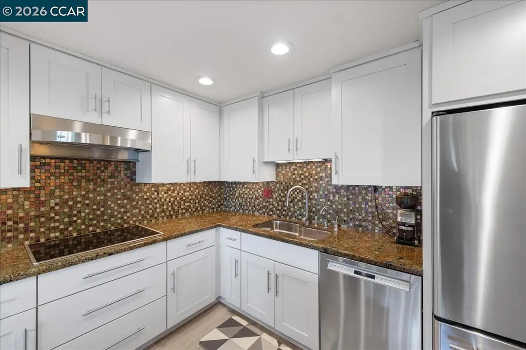 2100 Skycrest Drive Walnut Creek CA 94595