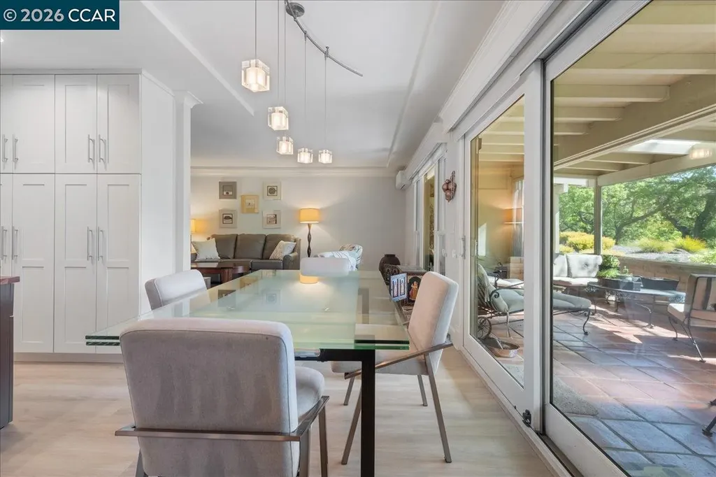 2100 Skycrest Drive Walnut Creek CA 94595