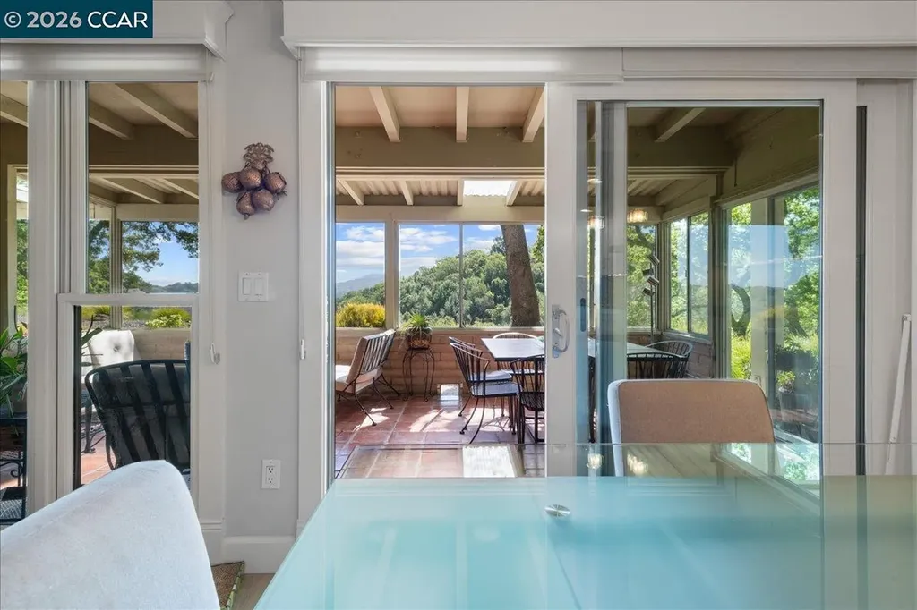 2100 Skycrest Drive Walnut Creek CA 94595