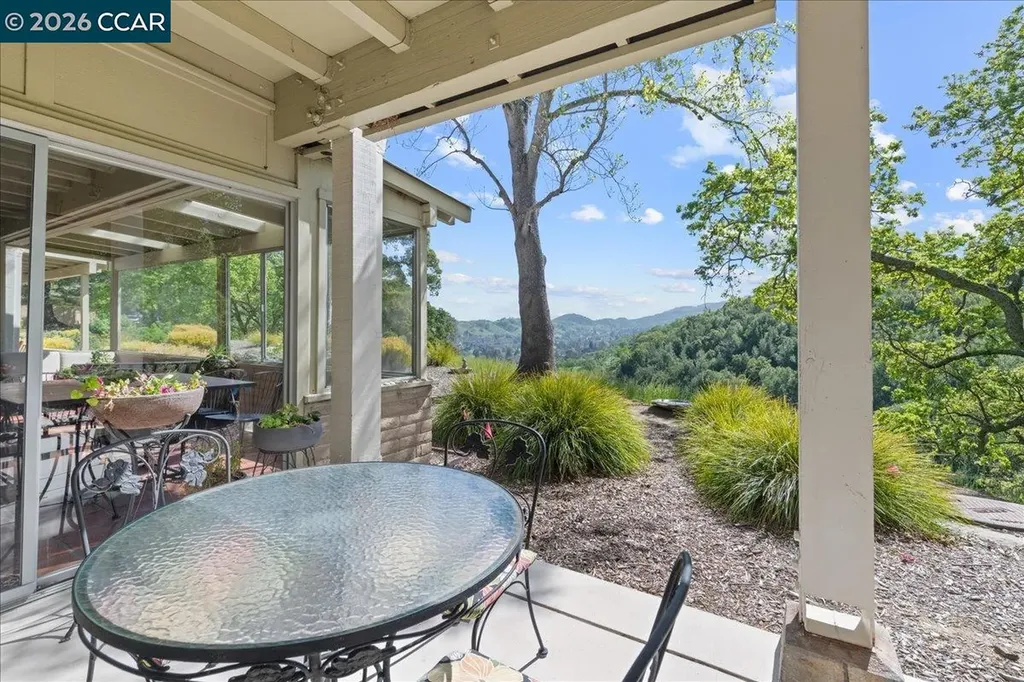 2100 Skycrest Drive Walnut Creek CA 94595