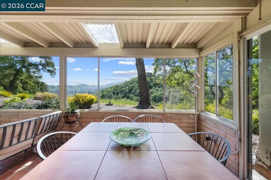 2100 Skycrest Drive Walnut Creek CA 94595