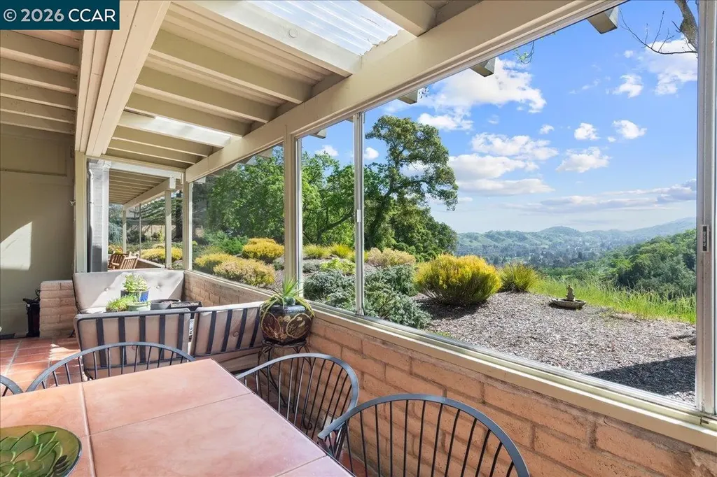 2100 Skycrest Drive Walnut Creek CA 94595
