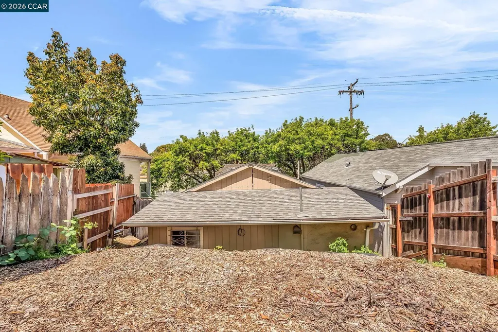 2150 35th Avenue Oakland CA 94601