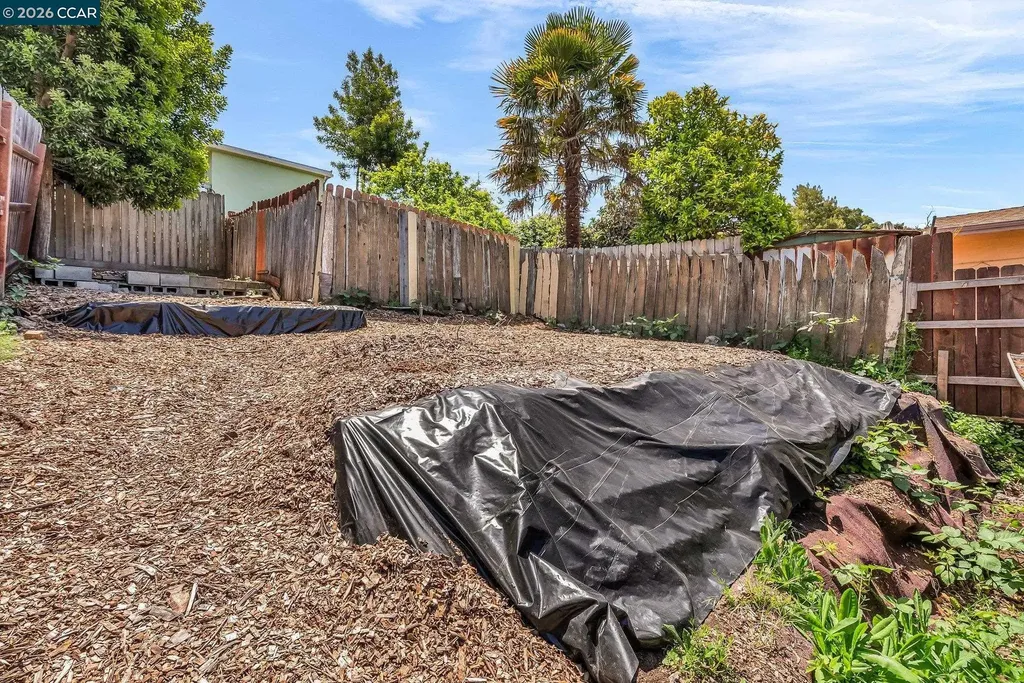 2150 35th Avenue Oakland CA 94601