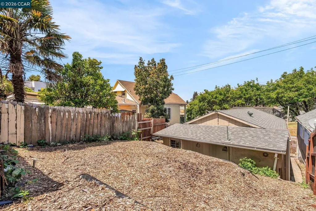 2150 35th Avenue Oakland CA 94601