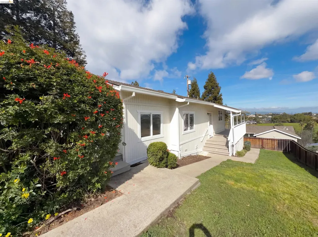 2291 Yale Street Martinez CA 94553