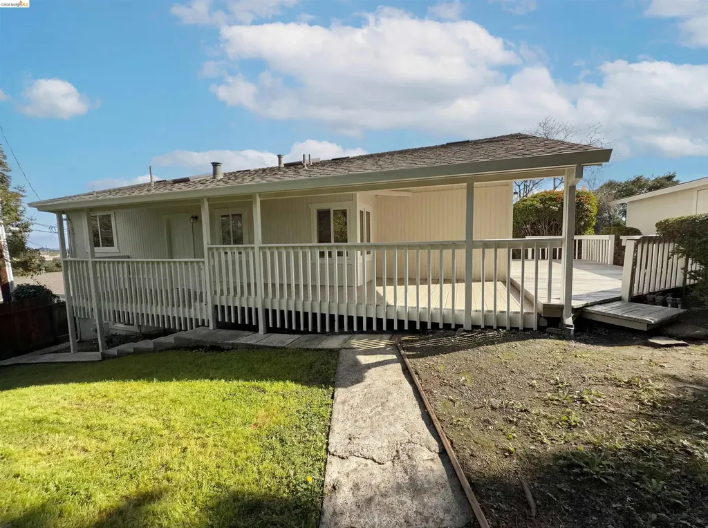 2291 Yale Street Martinez CA 94553