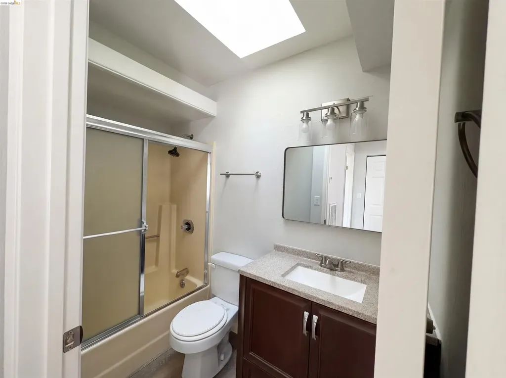 2291 Yale Street Martinez CA 94553