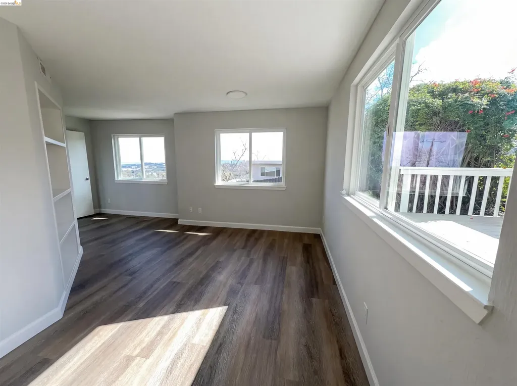 2291 Yale Street Martinez CA 94553