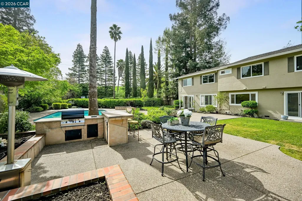 661 Derbyshire Place Danville CA 94526