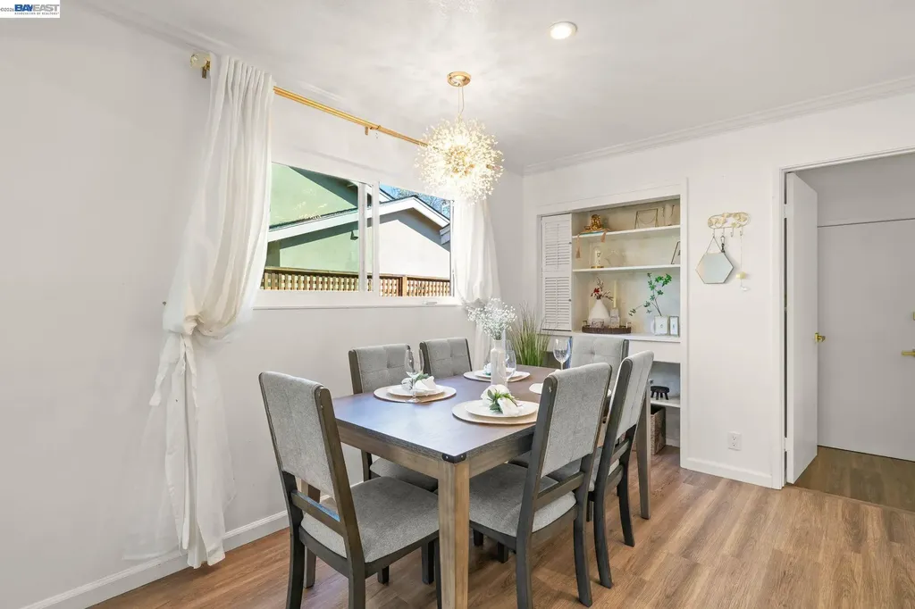 35290 Farnham Drive Newark CA 94560