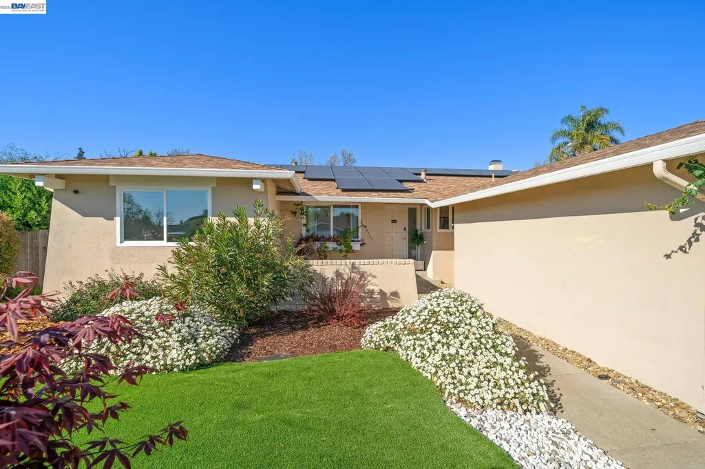 35290 Farnham Drive Newark CA 94560