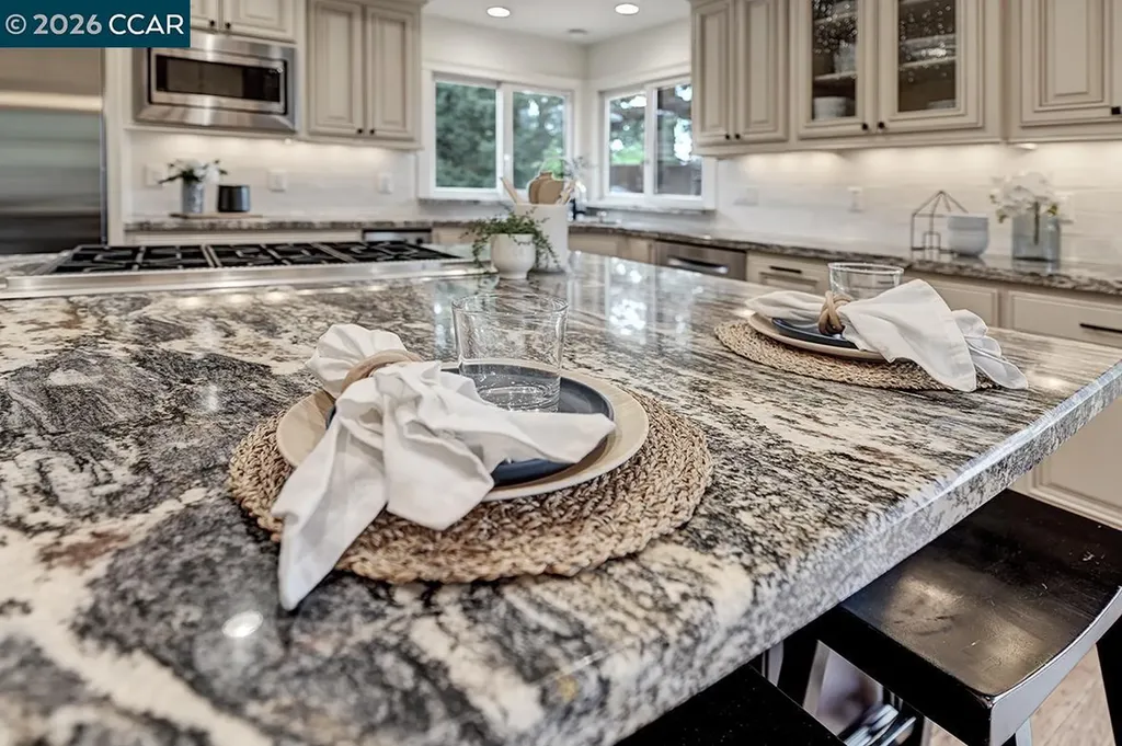 304 Livorna Heights Road Alamo CA 94507