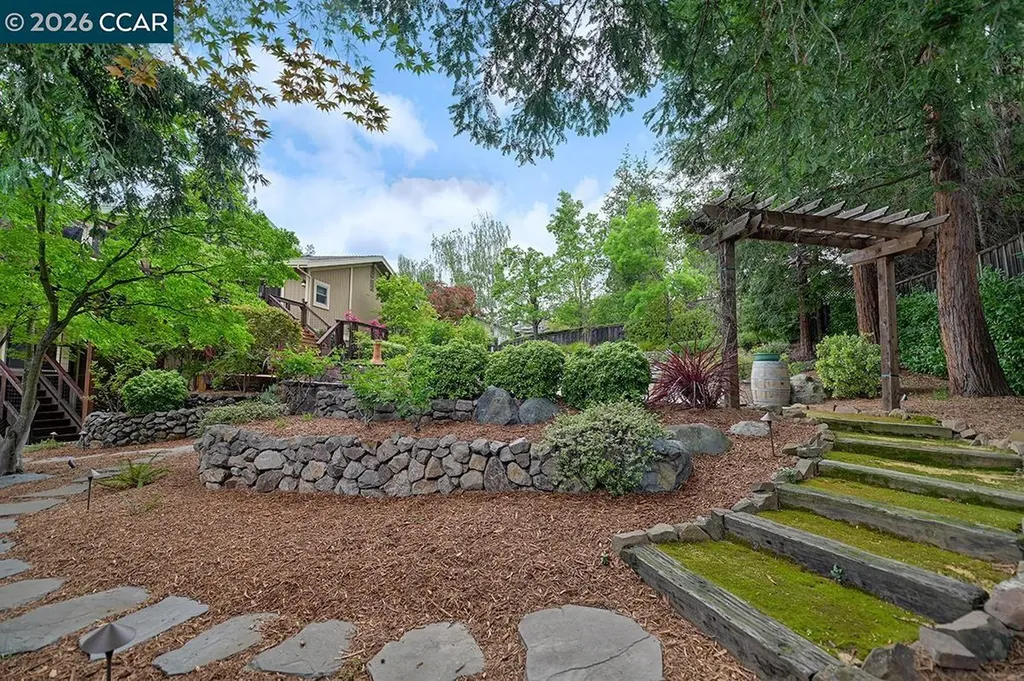 304 Livorna Heights Road Alamo CA 94507