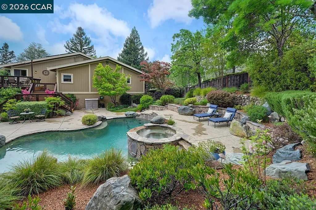 304 Livorna Heights Road Alamo CA 94507
