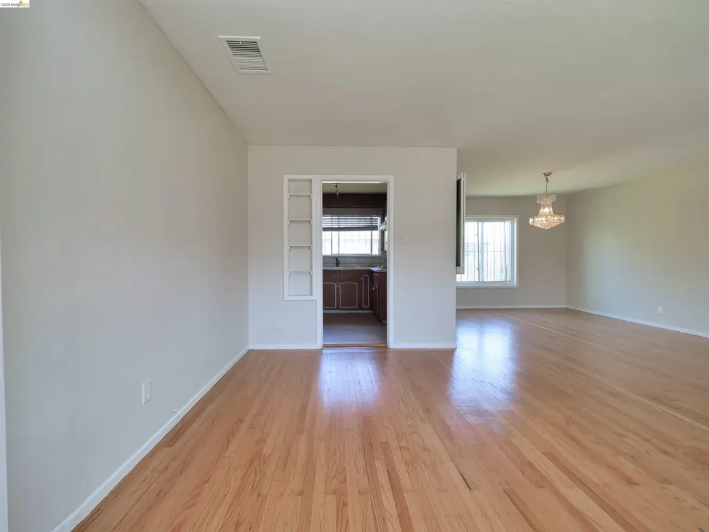 138 Eldridge Avenue Oakland CA 94603