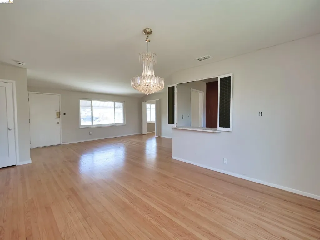138 Eldridge Avenue Oakland CA 94603