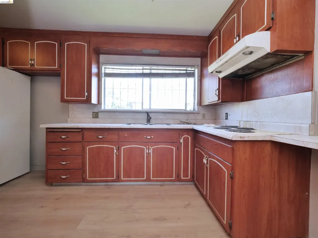 138 Eldridge Avenue Oakland CA 94603