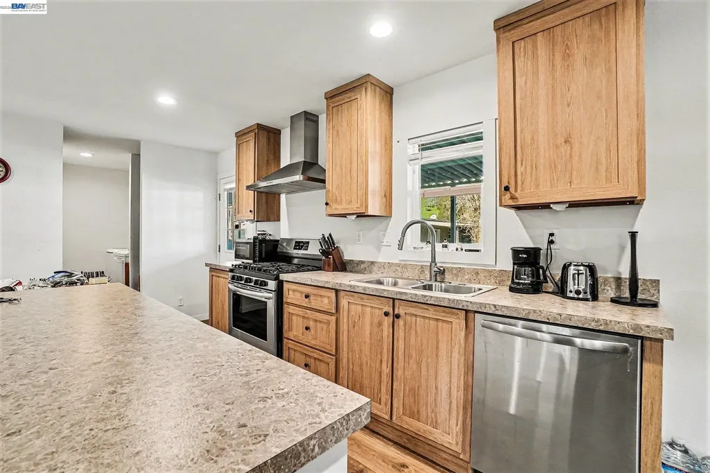 16711 Marsh Creek Road Clayton CA 94517
