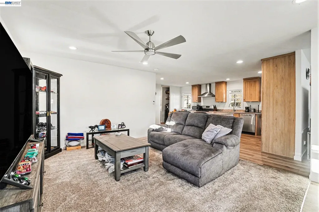16711 Marsh Creek Road Clayton CA 94517