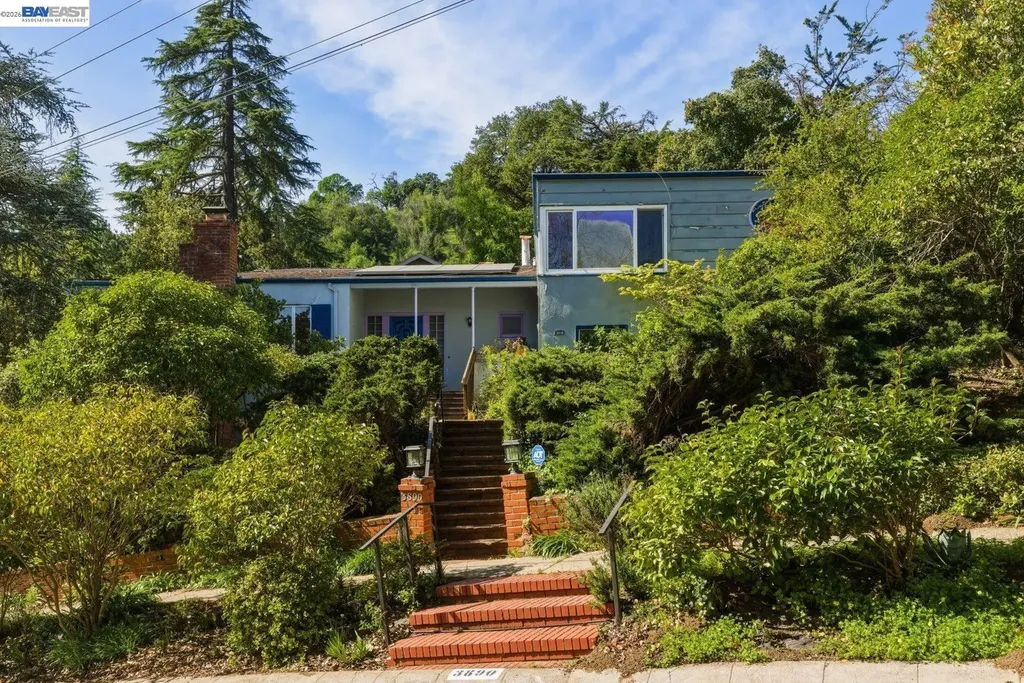 3890 Serrano Street Martinez CA 94553