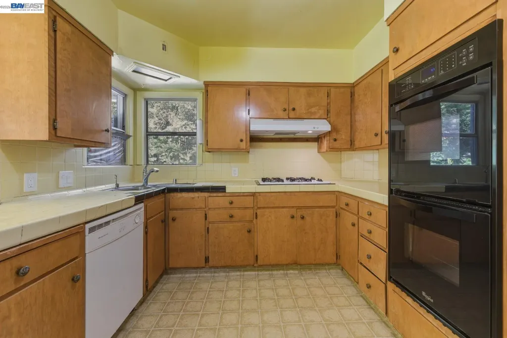 3890 Serrano Street Martinez CA 94553
