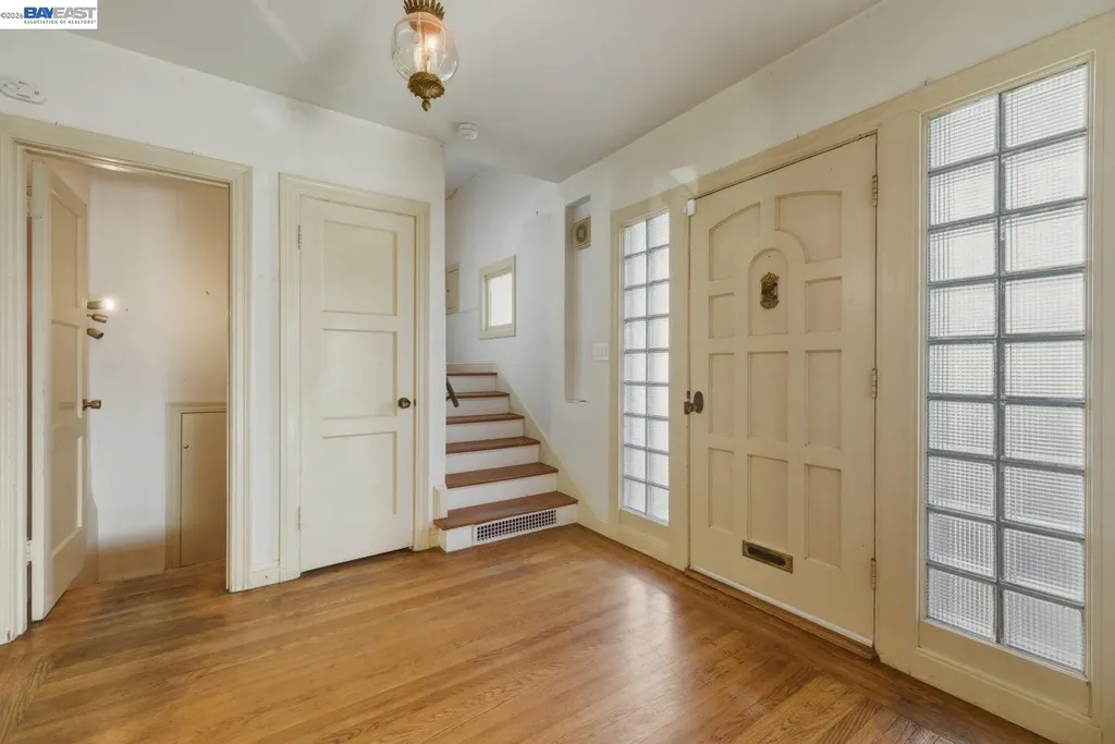 3890 Serrano Street Martinez CA 94553
