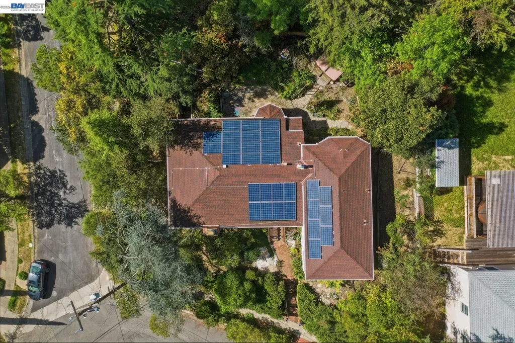 3890 Serrano Street Martinez CA 94553