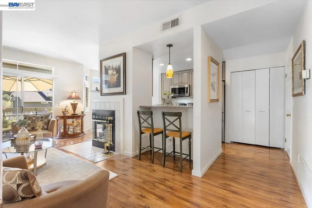 8040 Mountain View Drive Pleasanton CA 94588