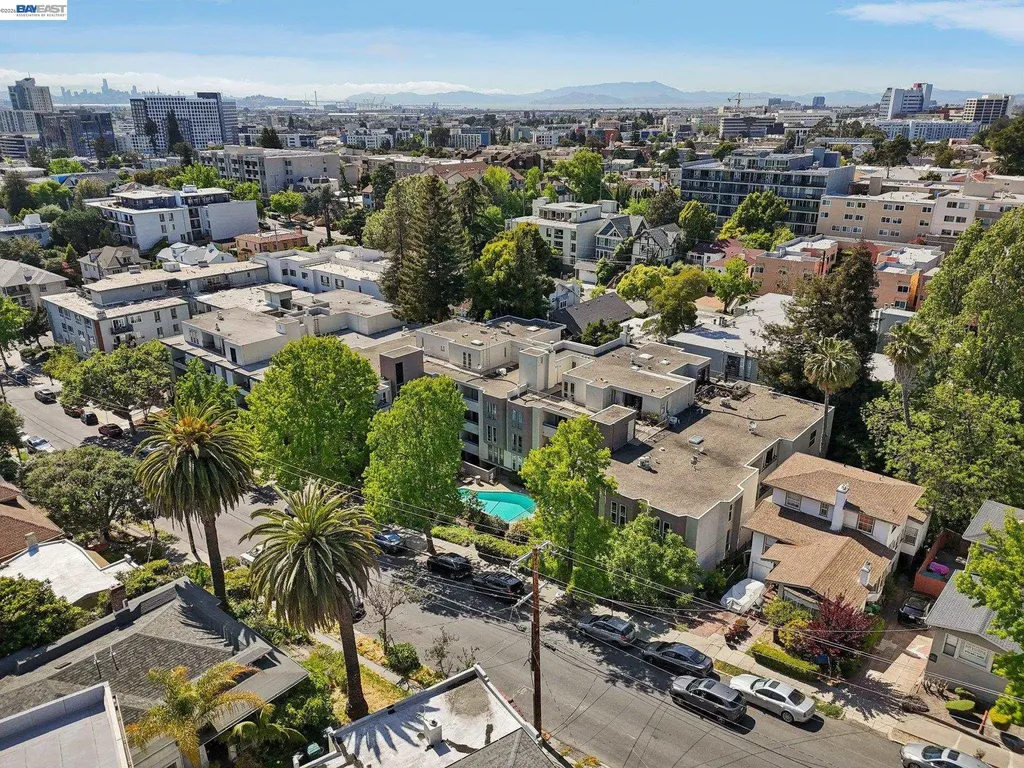 385 Jayne Avenue Oakland CA 94610