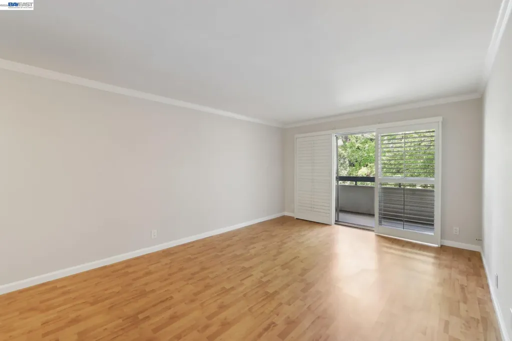 385 Jayne Avenue Oakland CA 94610