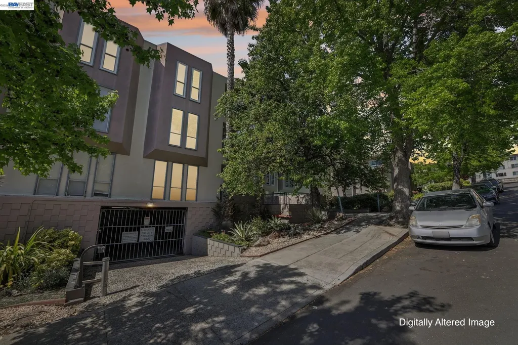 385 Jayne Avenue Oakland CA 94610