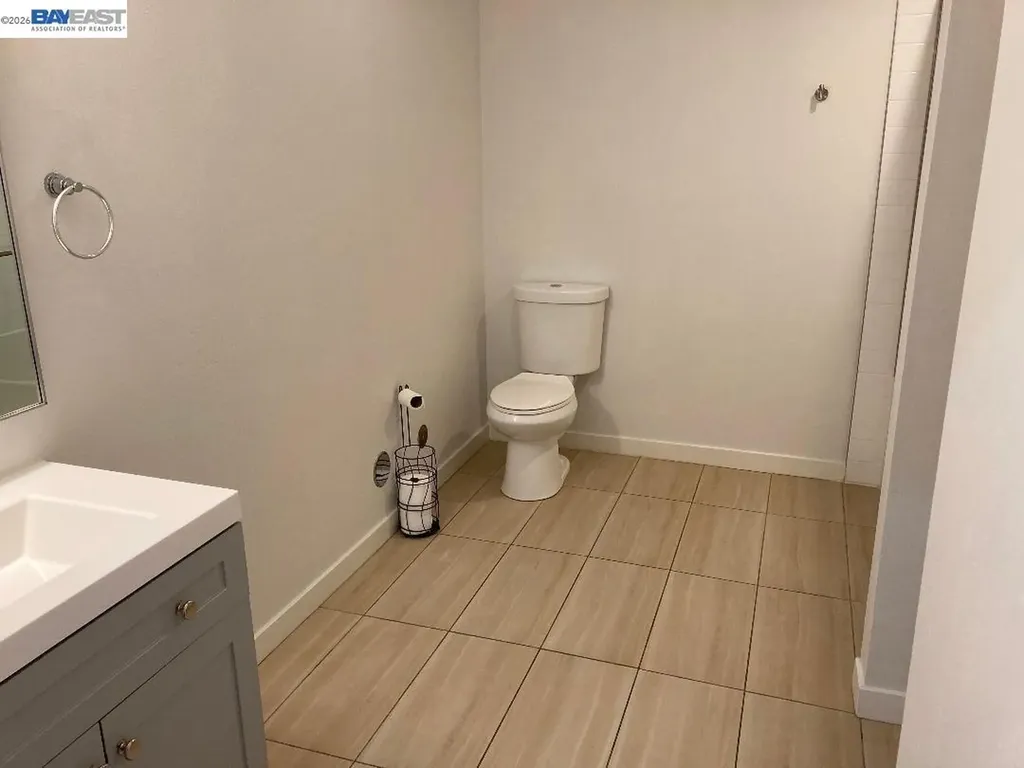 5406 Trask Street Oakland CA 94601