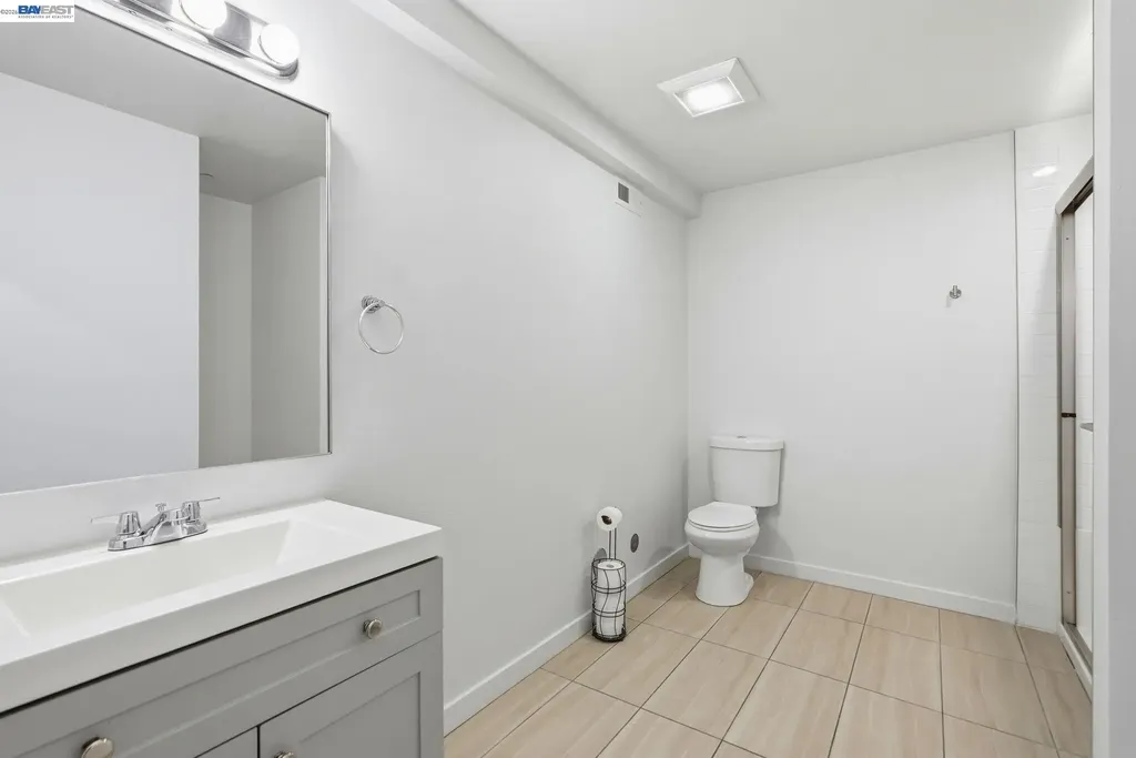 5406 Trask Street Oakland CA 94601